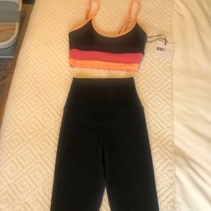 Beach Riot workout set